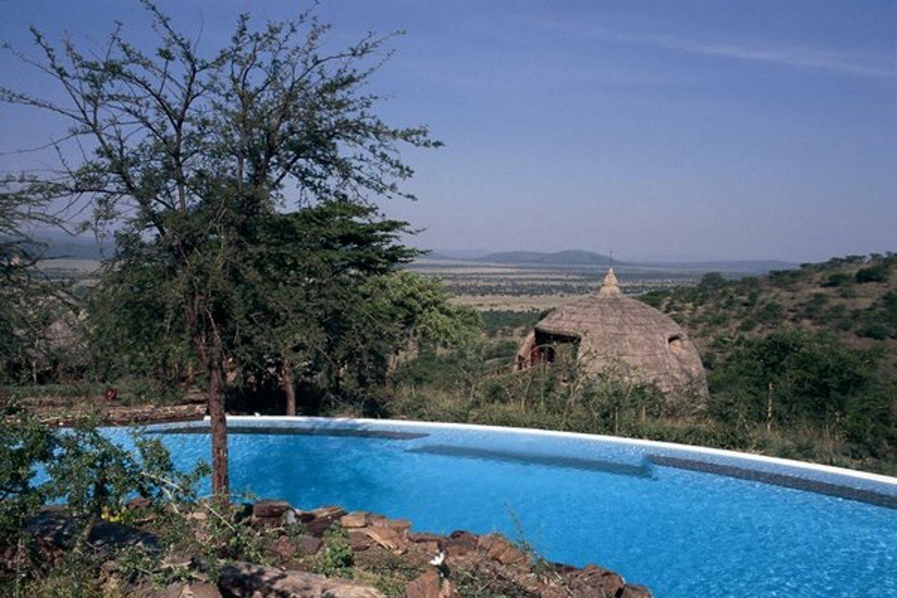 Serengeti Serena Safari Lodge Eksteriør bilde