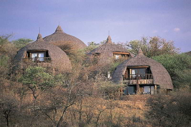 Serengeti Serena Safari Lodge Eksteriør bilde