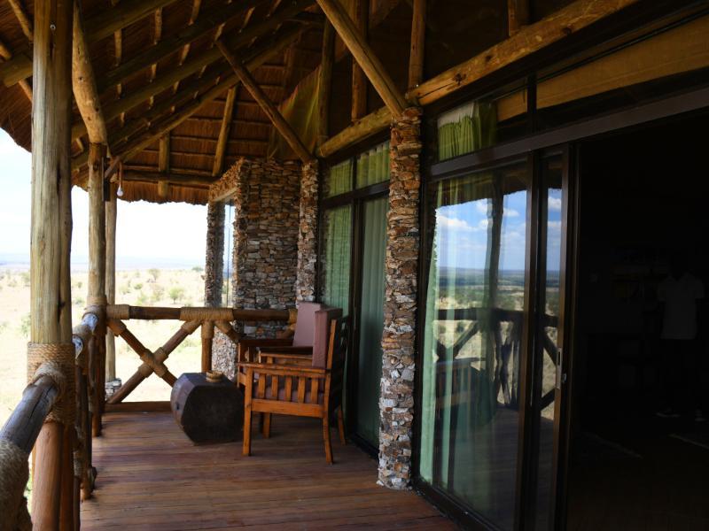 Serengeti Serena Safari Lodge Eksteriør bilde